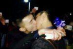西華師大男男表白牽手成功 現場甜蜜接吻