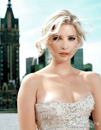  美國25歲超模擁有131億資產