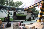 客車被限高架切頭現場 中山小欖鎮聯豐四海大橋車禍