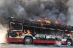 北京公交自燃未造成人員傷亡 車輛被燒的面目全非