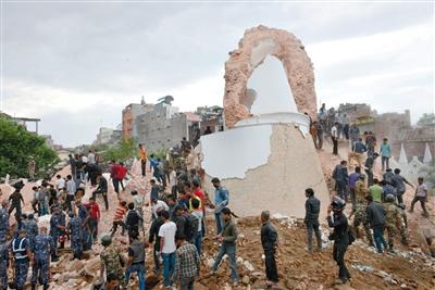 尼泊爾8.1級強(qiáng)震遇難人數(shù)上升至1832人