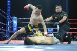 王冠KO原田惟 武林風拳王爭霸賽東北虎王冠21秒KO日本