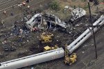 美國(guó)火車費(fèi)城脫軌致7死200多傷 速度超限速2倍多