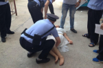 女子網(wǎng)戀高富帥 見(jiàn)面后發(fā)現(xiàn)男的太丑要自殺
