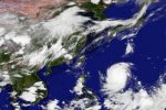 <b>第十五號臺風天鵝高清衛星云圖</b>