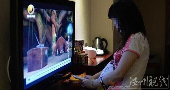 湖南十二歲媽媽再誕一女