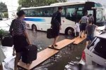 空姐水上走t臺是怎么回事