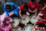 杭州打賞旅游 杭州宋城景區采取游客打賞多少算多少