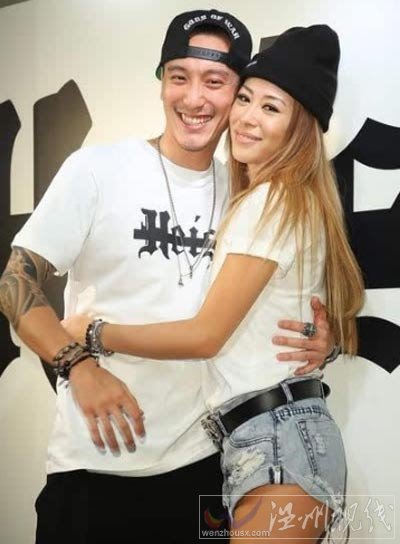 王陽明蔡詩蕓婚訊公布