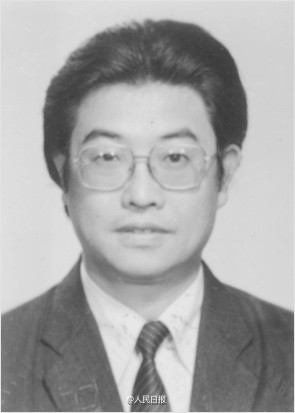 黑貓警長之父去世