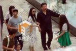 范冰冰回青島探親 李晨陪范冰冰一起回老家探親