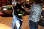 男子打交警耳光 陜西一男子被查連扇交警耳光