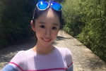 西北工業(yè)大學(xué)大四女生李彤彤看男友閱兵走紅 和亞姐