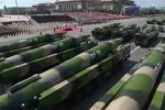 中程反艦導(dǎo)彈真容 2015閱兵東風(fēng)-26中程反艦導(dǎo)彈真容