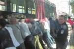 長春電車車禍 女大學生被電車壓住市民齊心協力救人