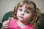 英國4歲女童吃家具成癮 異食癖兒童