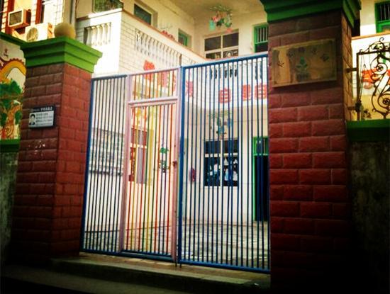 電視機砸死男童