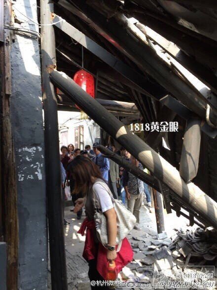 景區(qū)長(zhǎng)廊發(fā)生坍塌