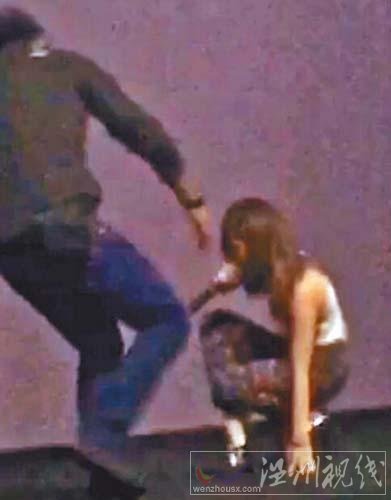 鄧紫棋穿高跟摔倒