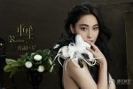 張馨予出演電視劇《重生之名流巨星》話題女王柳藝