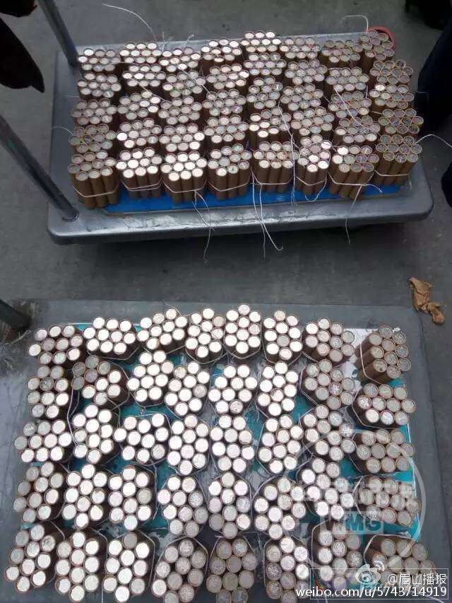 扛500斤硬幣買(mǎi)房