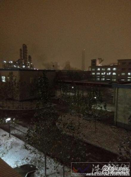 石家莊開發區一家工廠發生爆炸起火