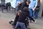 中國人爭奶粉互毆 3名中國人在荷蘭爭奶粉當街互毆