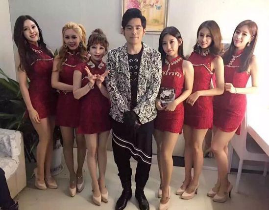 郭敬明憤然離席