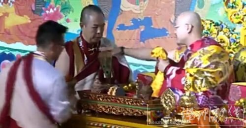 張鐵林回應坐床儀式