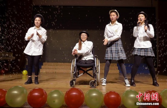 無腿女孩被錄取