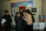 濟(jì)南男子酒駕棄車跳河 逃避酒駕也是拼了