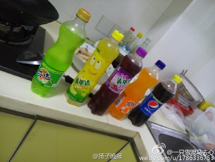 網友發(fā)明五彩雞翅