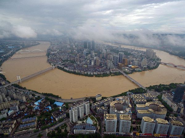 入汛以來(lái)長(zhǎng)江中下游等地最強(qiáng)降雨致181人死亡失蹤