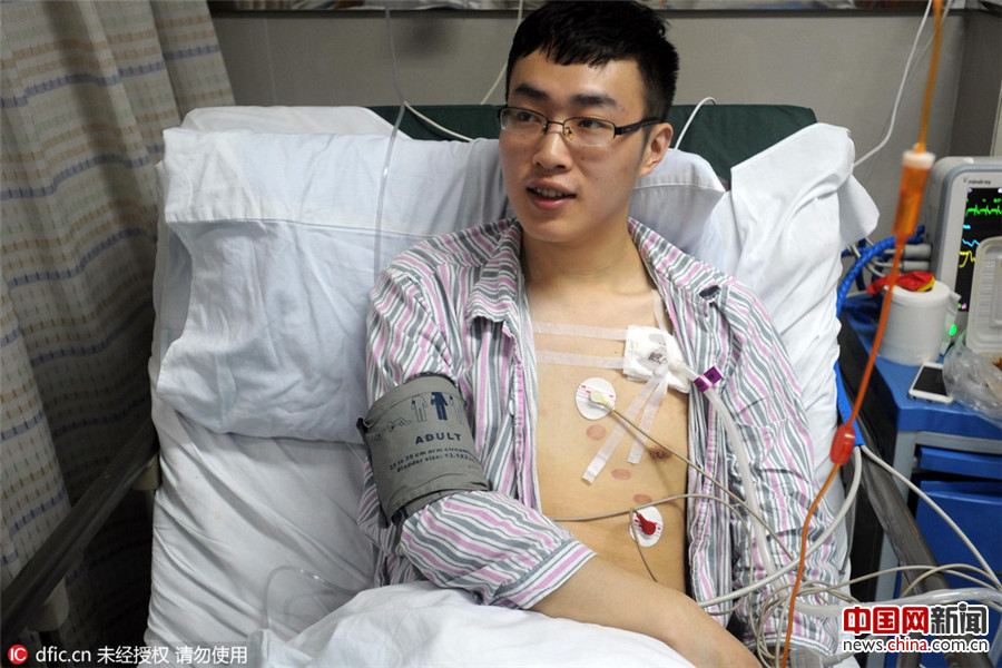 球迷吶喊吼破肺