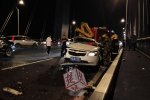 武漢長江二橋車禍造成2死2傷 武漢兩車對撞
