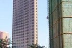 河南現(xiàn)紙片樓 鄭州市桐柏路紙片樓看起來(lái)令人擔(dān)心