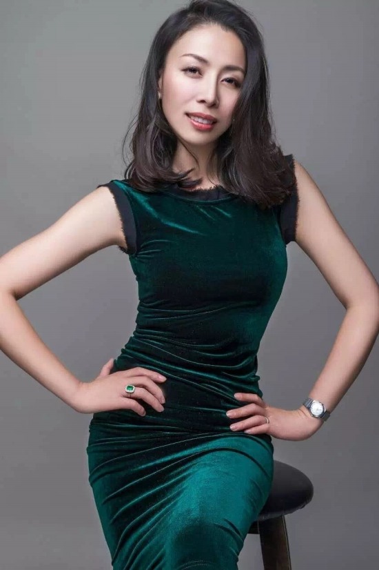 女神老師組團走紅