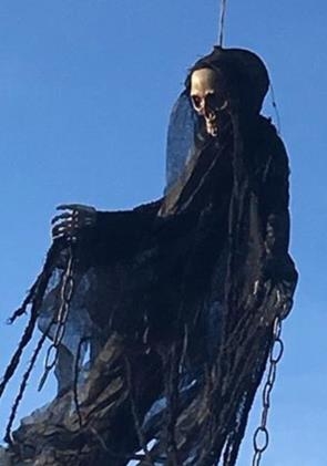 小鎮驚現攝魂怪