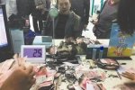 老人燒10萬現金 老人患有精神疾病