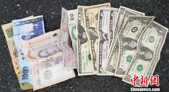 行竊4年獲利百萬