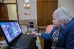 93歲奶奶玩網游 其實是玩杭州麻將