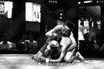 格斗孤兒引熱議