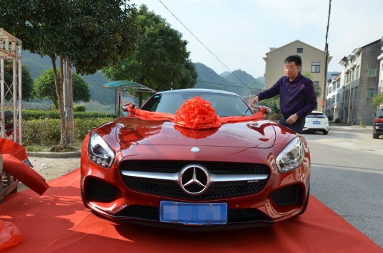 浙江現天價嫁妝