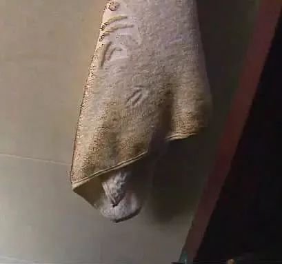 羽絨服突然爆炸