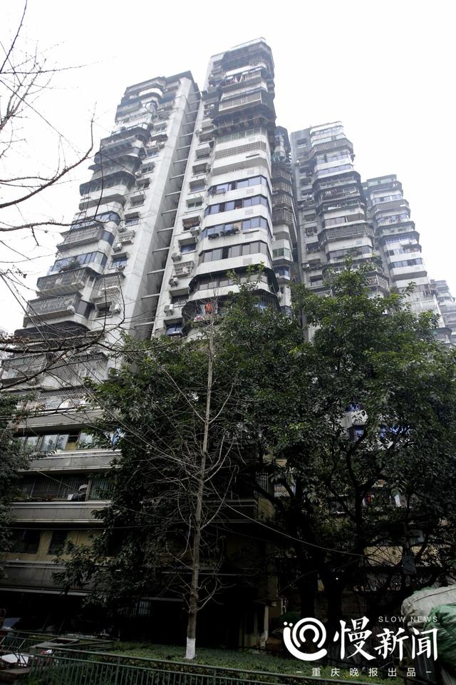 24層高樓沒(méi)電梯成網(wǎng)紅