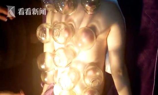 女模特瞬間成火人