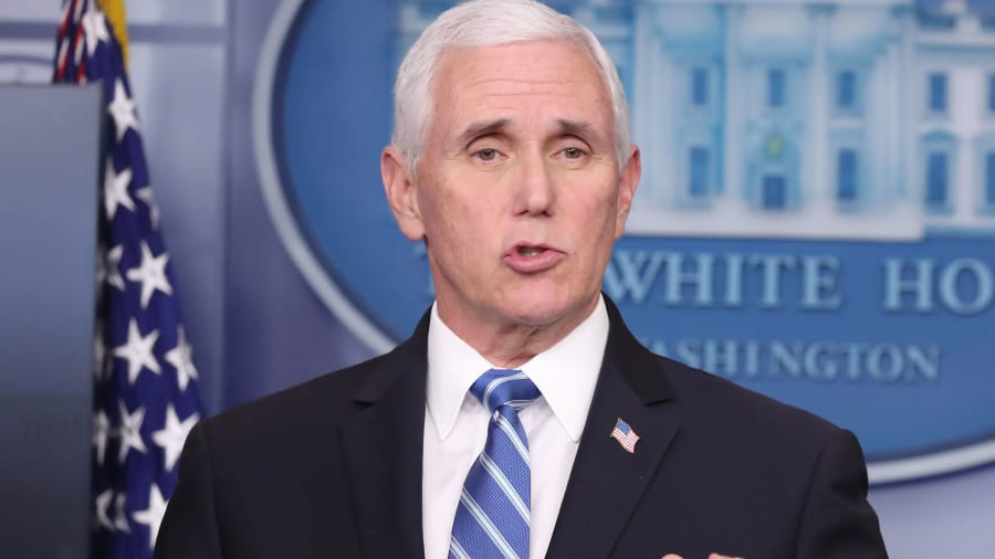 美副總統自我隔離