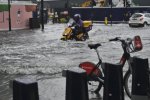 倫敦暴雨洪澇 警方“處理東部的大量洪水”