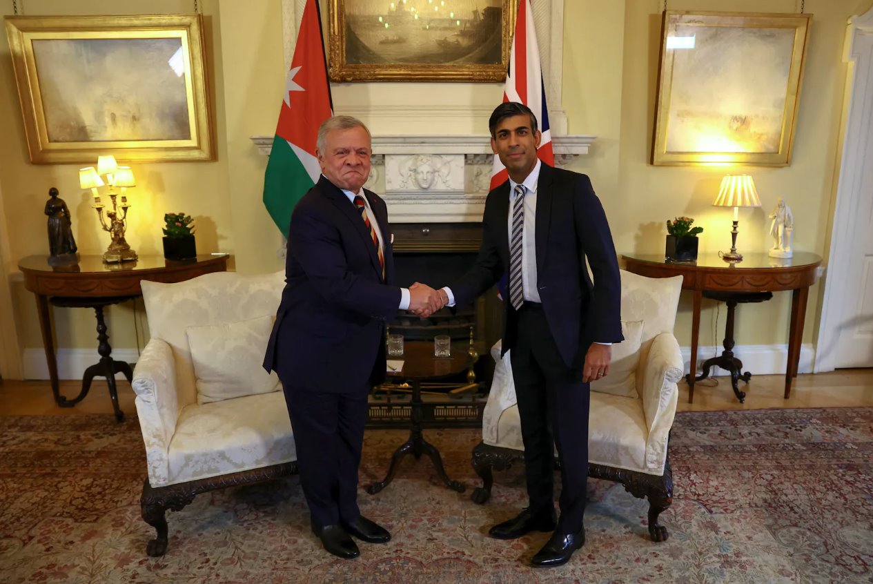 英國首相里希·蘇納克于2023年10月15日在英國倫敦唐寧街會見約旦國王阿卜杜拉二世。