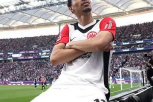 法蘭克福如何將埃基蒂克打造成身價6900萬英鎊的巨星